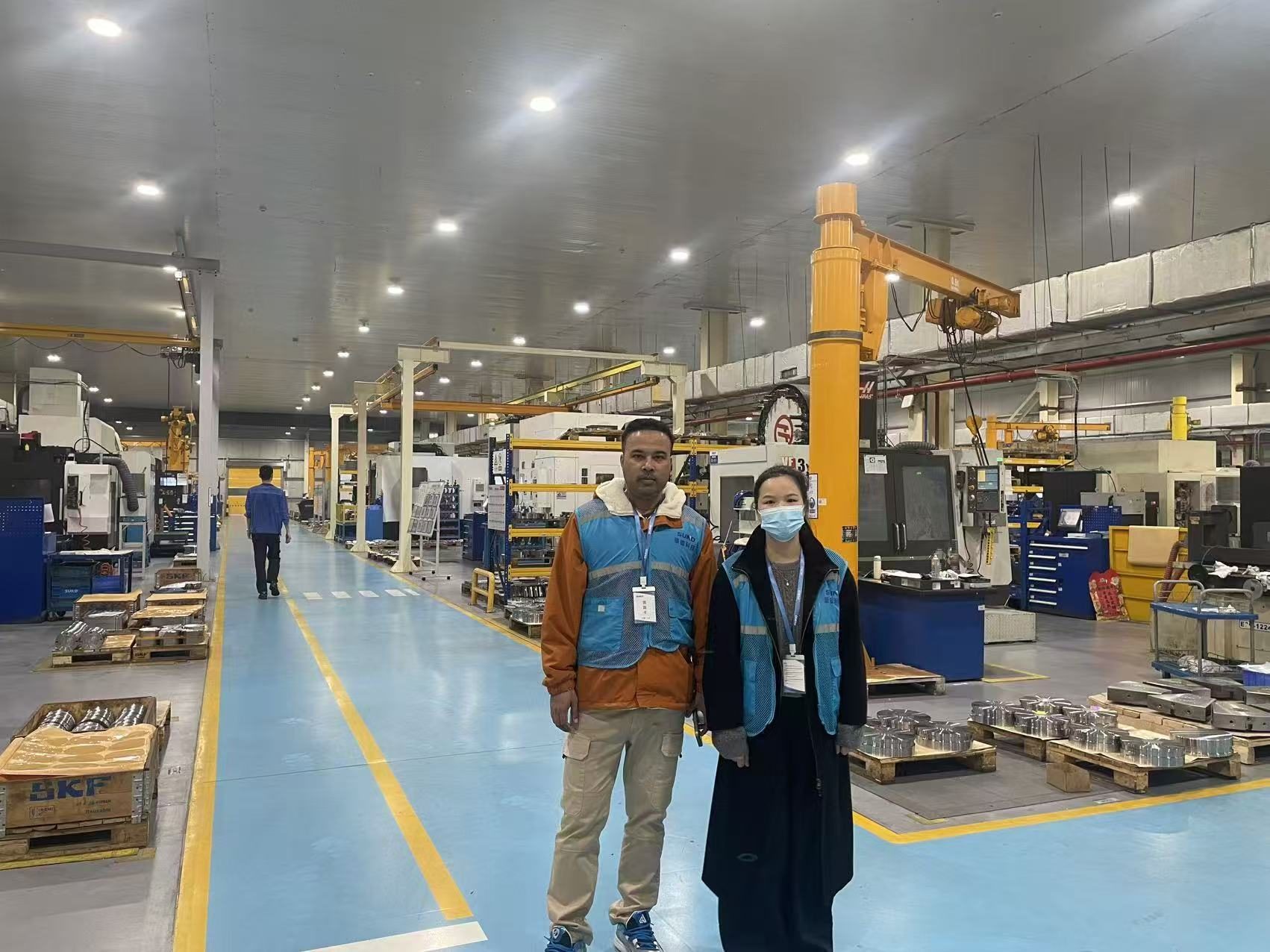 Large bearing workshop